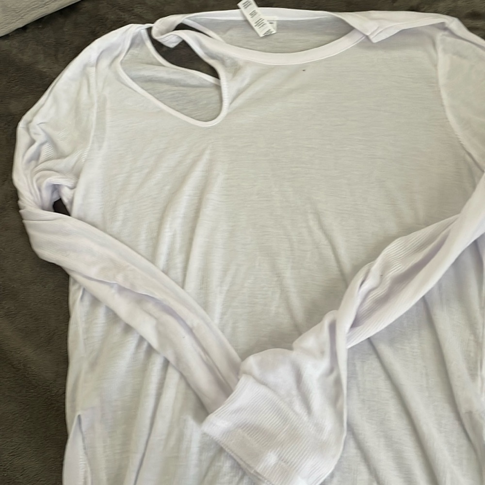 ALO shoulder slit long sleeve